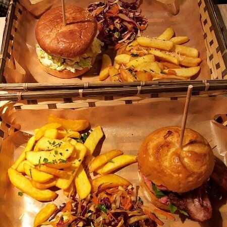 Burger Mama